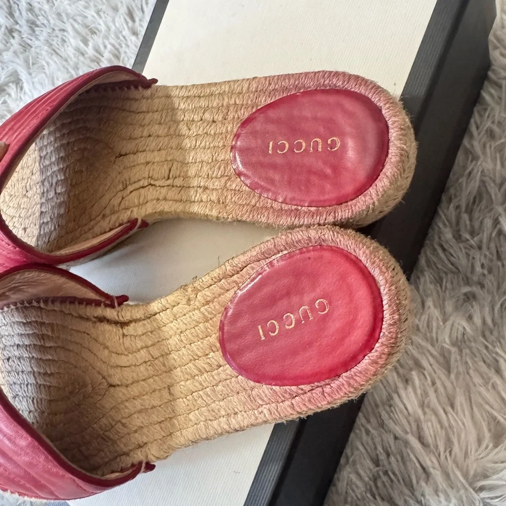 Gucci Red Leather GG Marmont Raffia Slides – Size 40.5 (FITS LIKE US 9) - Picture 10 of 11